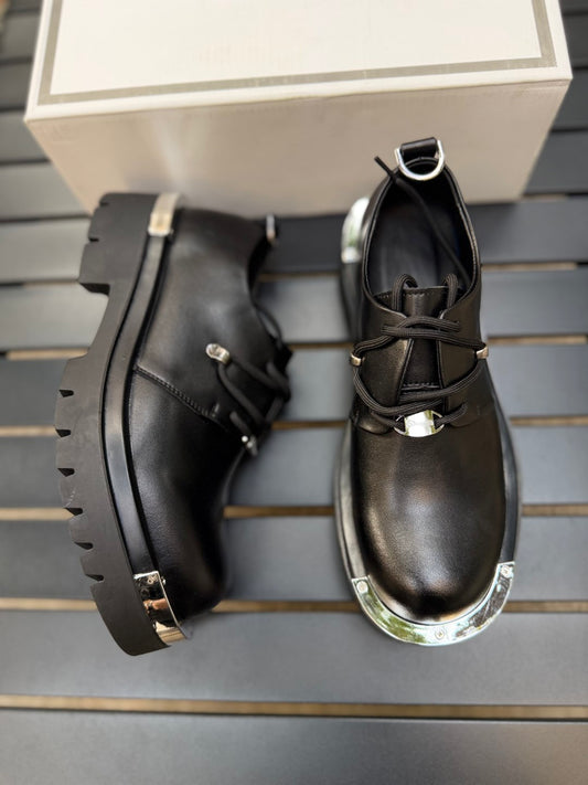 Metal derby shoes