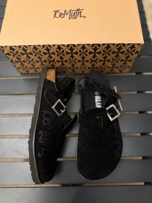 BE myth Clogs