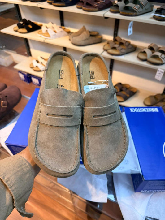 Naples wrapped suede shoes
