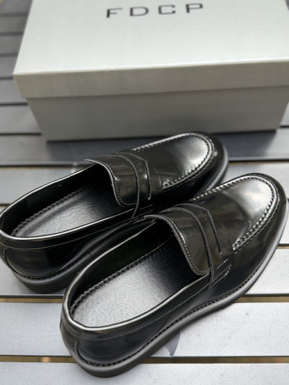 Chunky loafers