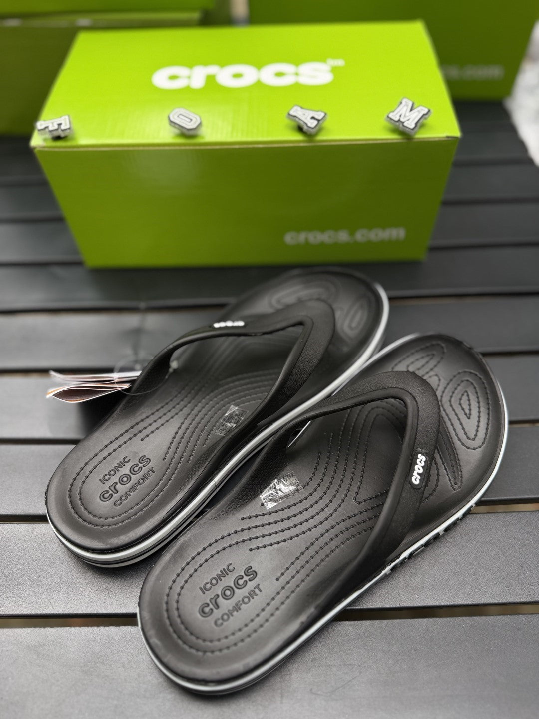 Flip-flops Bayaband