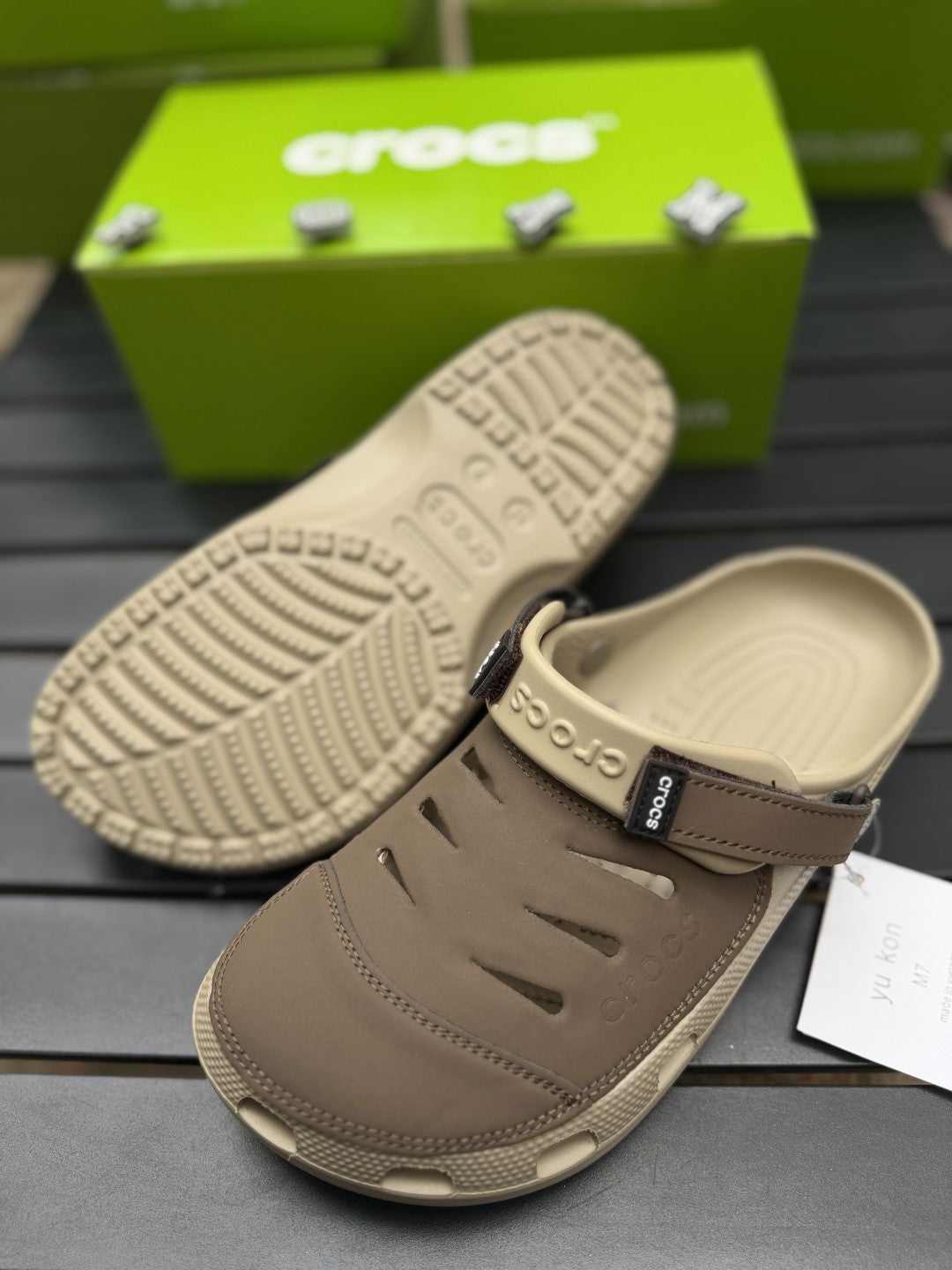 Yukon Vista crocs