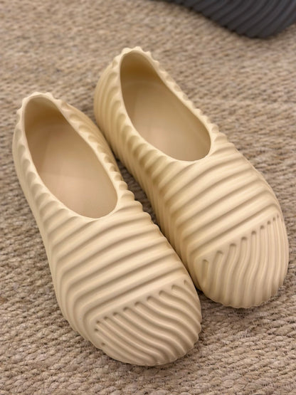 Skeleton Foam Runner