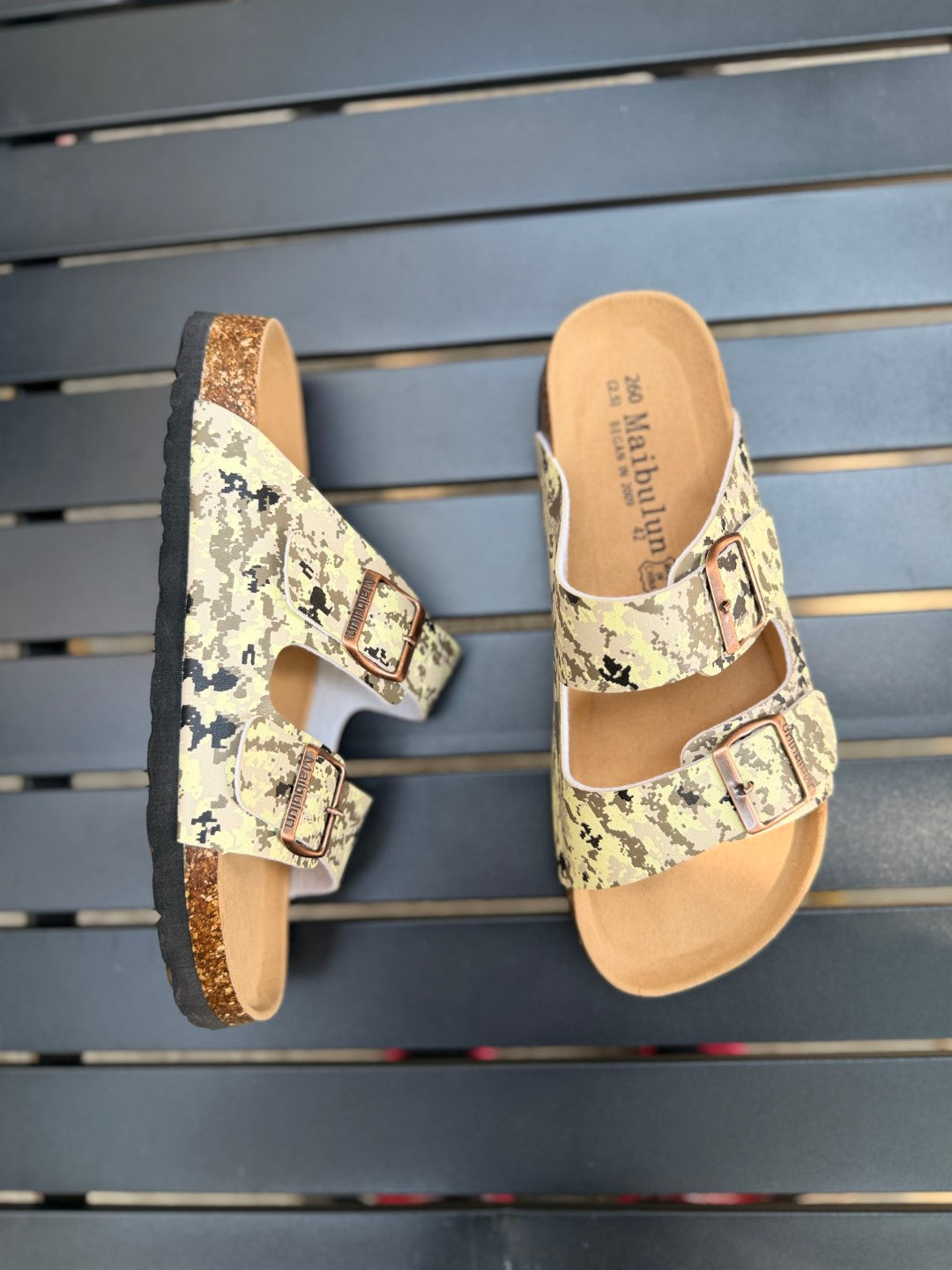 Maibulun Arizona Slides