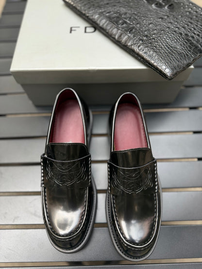 Slip on Loafer / Carving Chunky