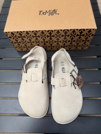 BE myth Clogs