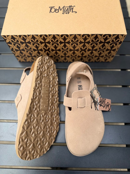 BE myth Clogs