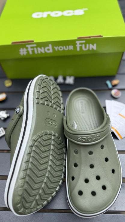 Bayaband Crocs