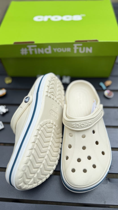Bayaband Crocs