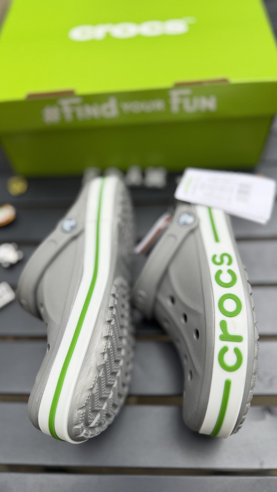 Bayaband Crocs