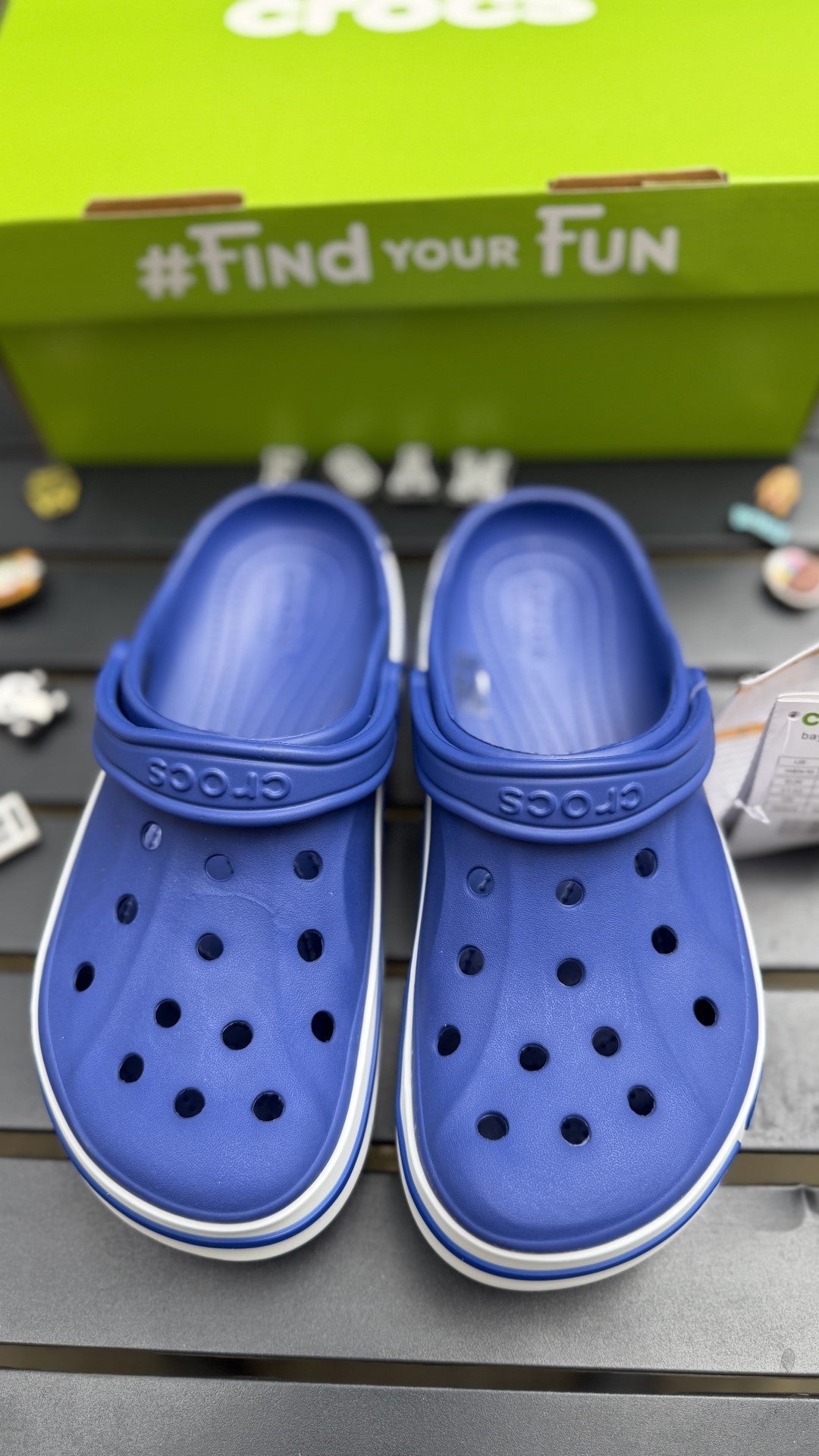 Bayaband Crocs