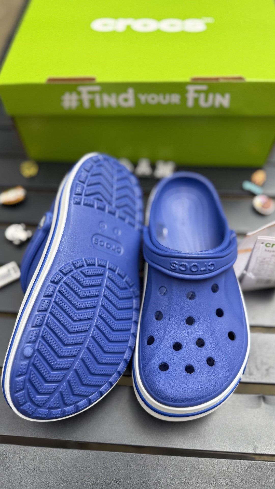 Bayaband Crocs