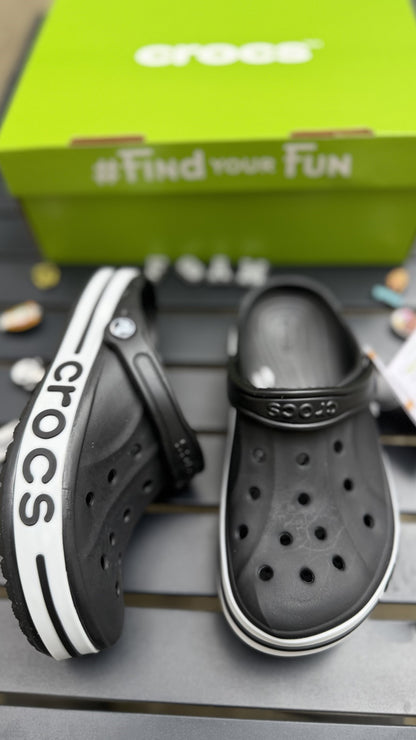 Bayaband Crocs