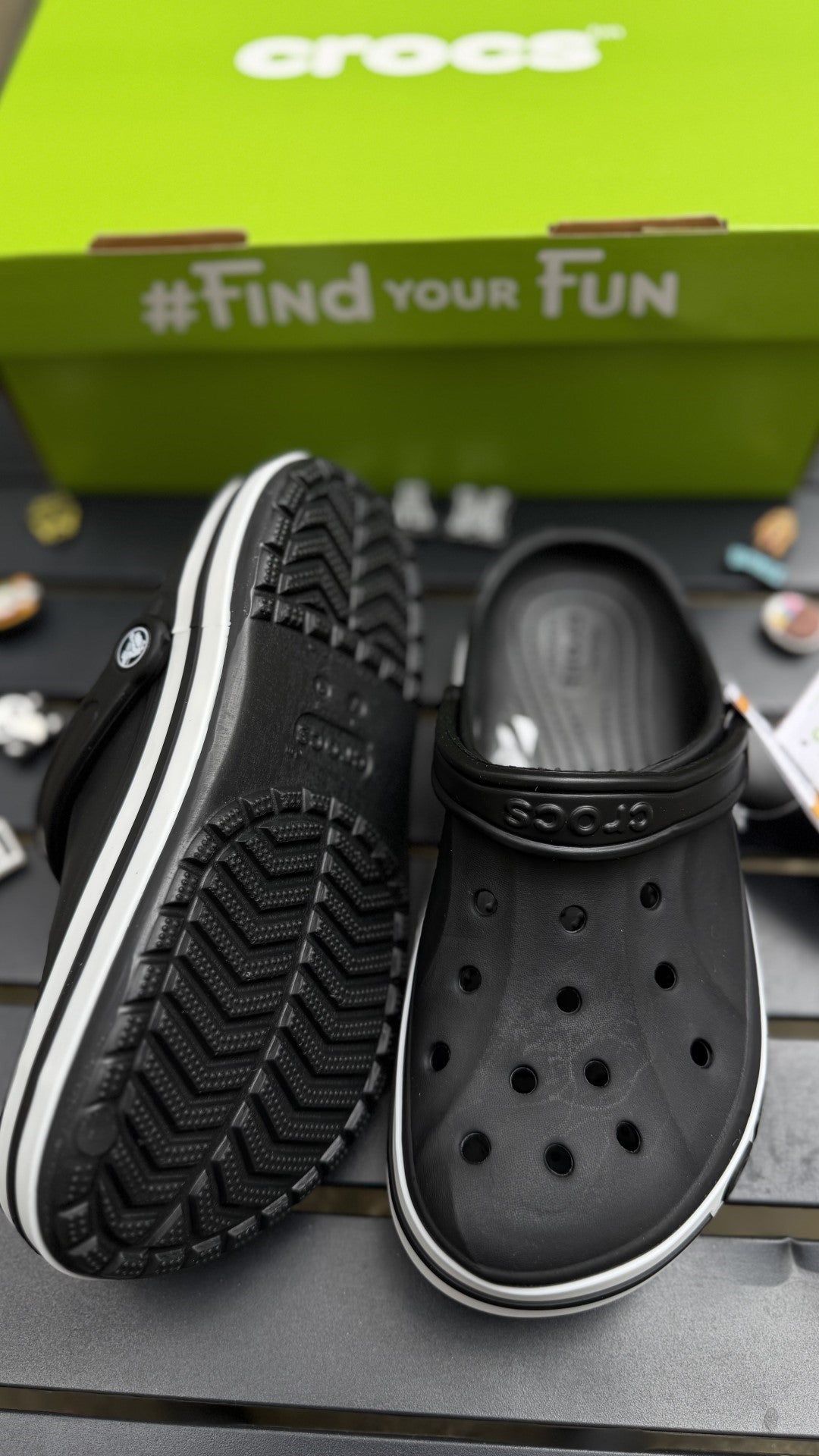 Bayaband Crocs