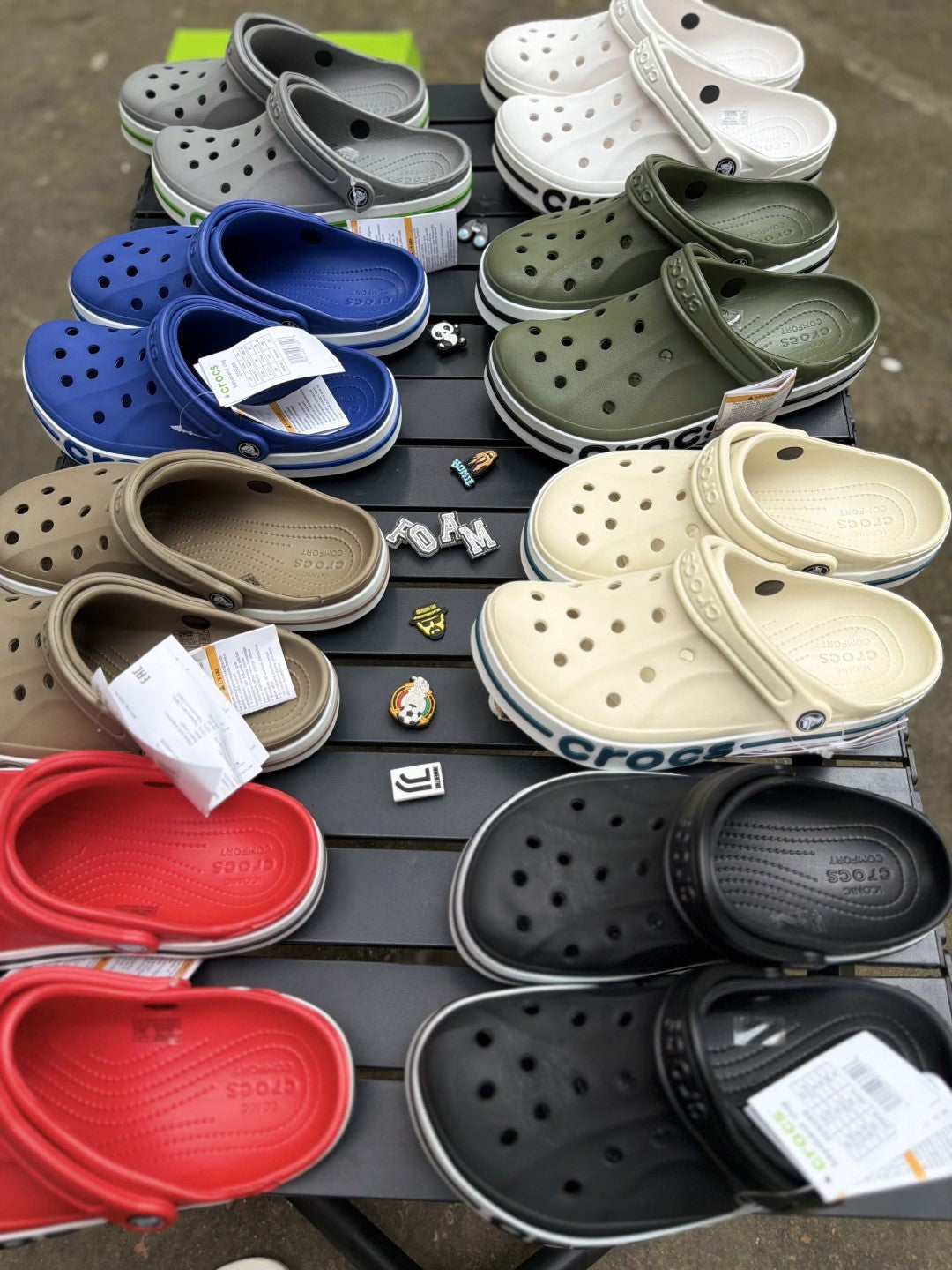 Bayaband Crocs