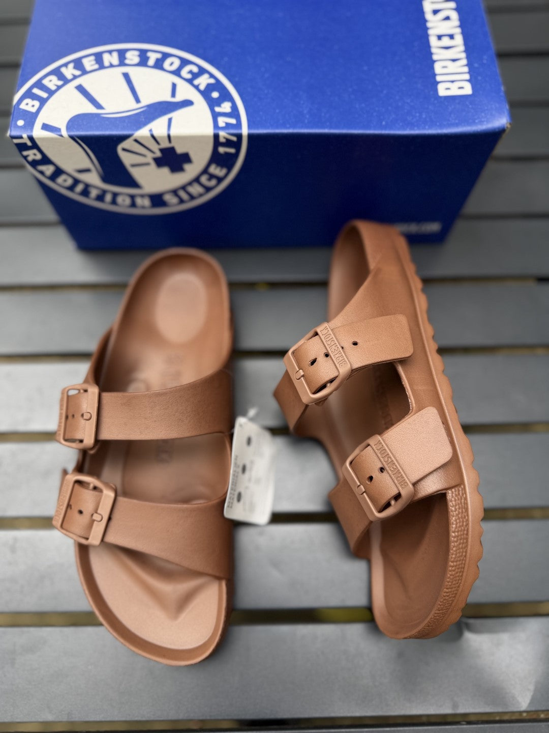 Birke*stock rubber slides