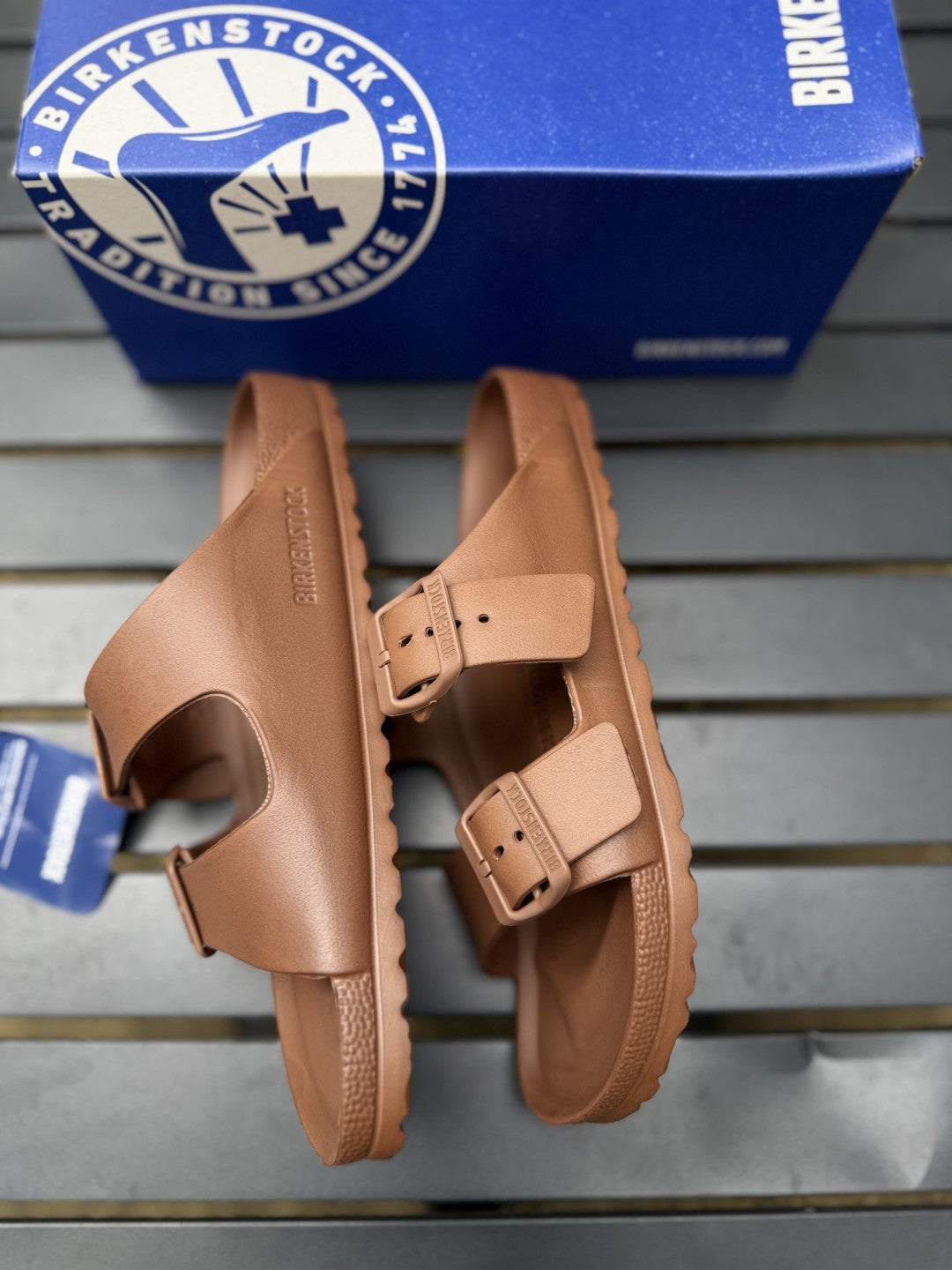Birke*stock rubber slides