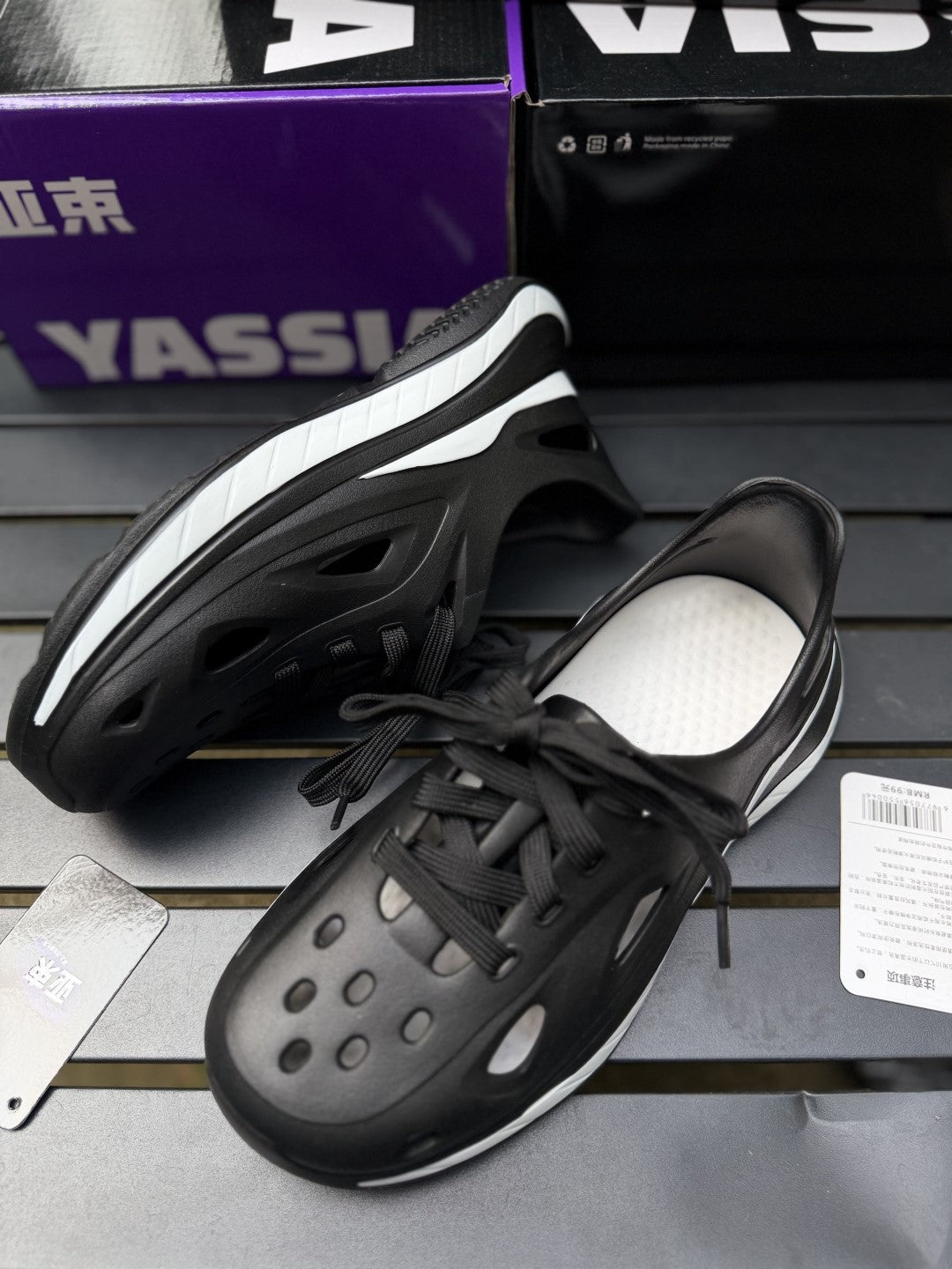 YASSIA sports beach sneakers