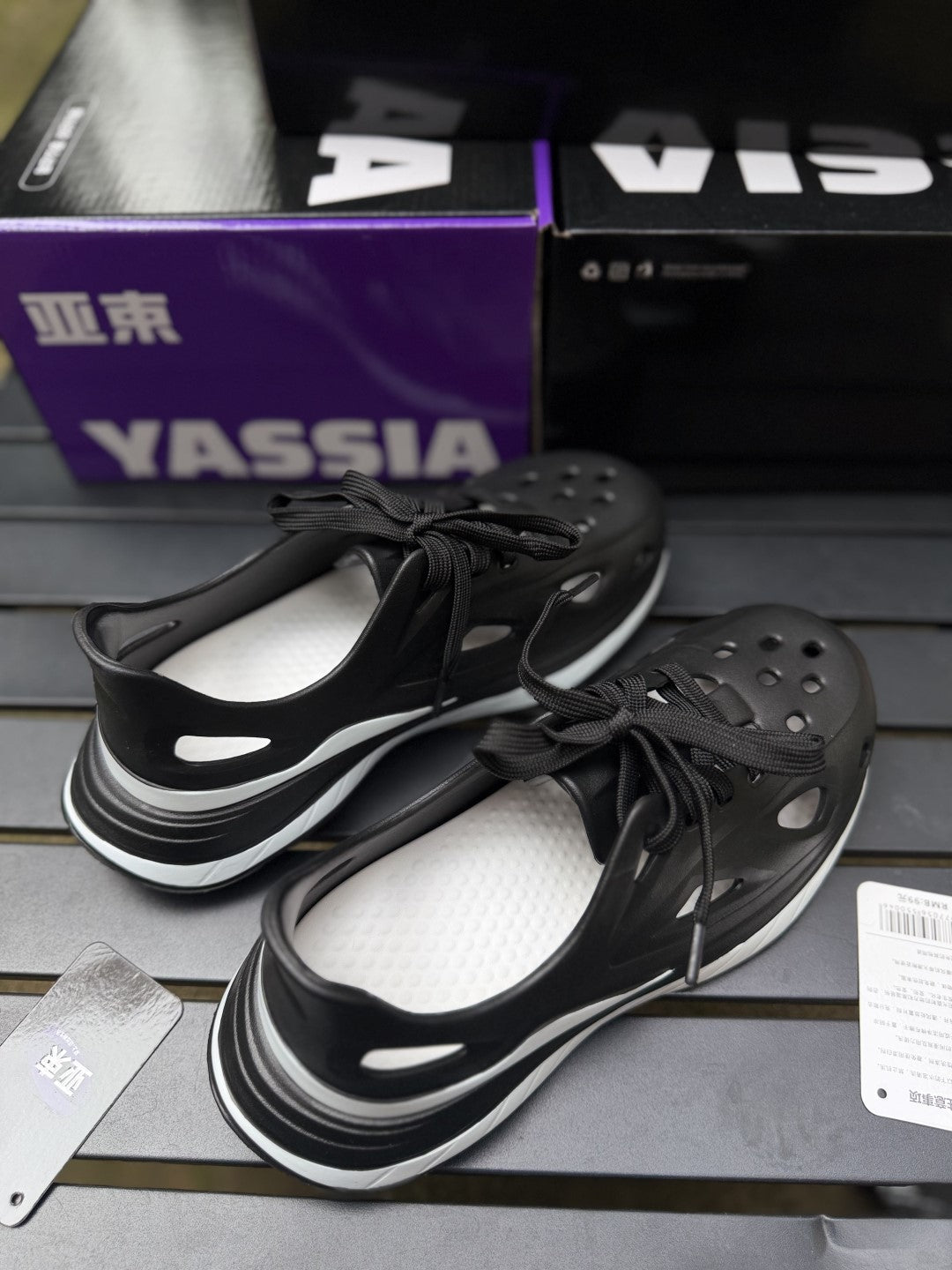 YASSIA sports beach sneakers