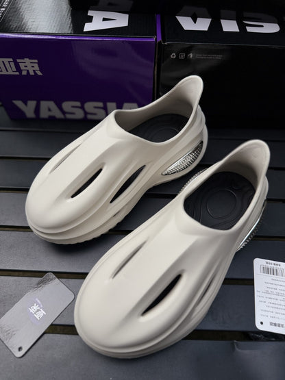 YASSIA turbo clogs runner