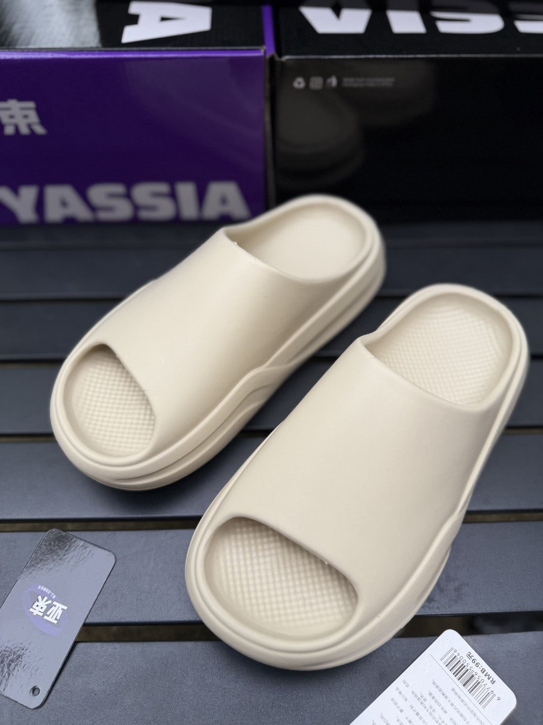 YASSIA outdoor cloud slides