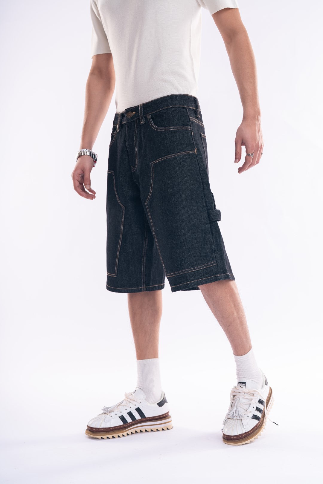 Gangsta denim shorts