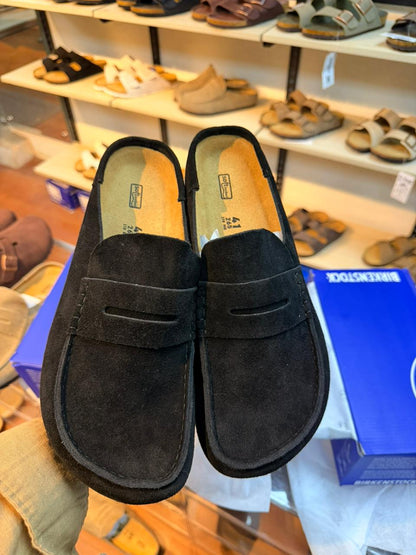Naples wrapped suede shoes