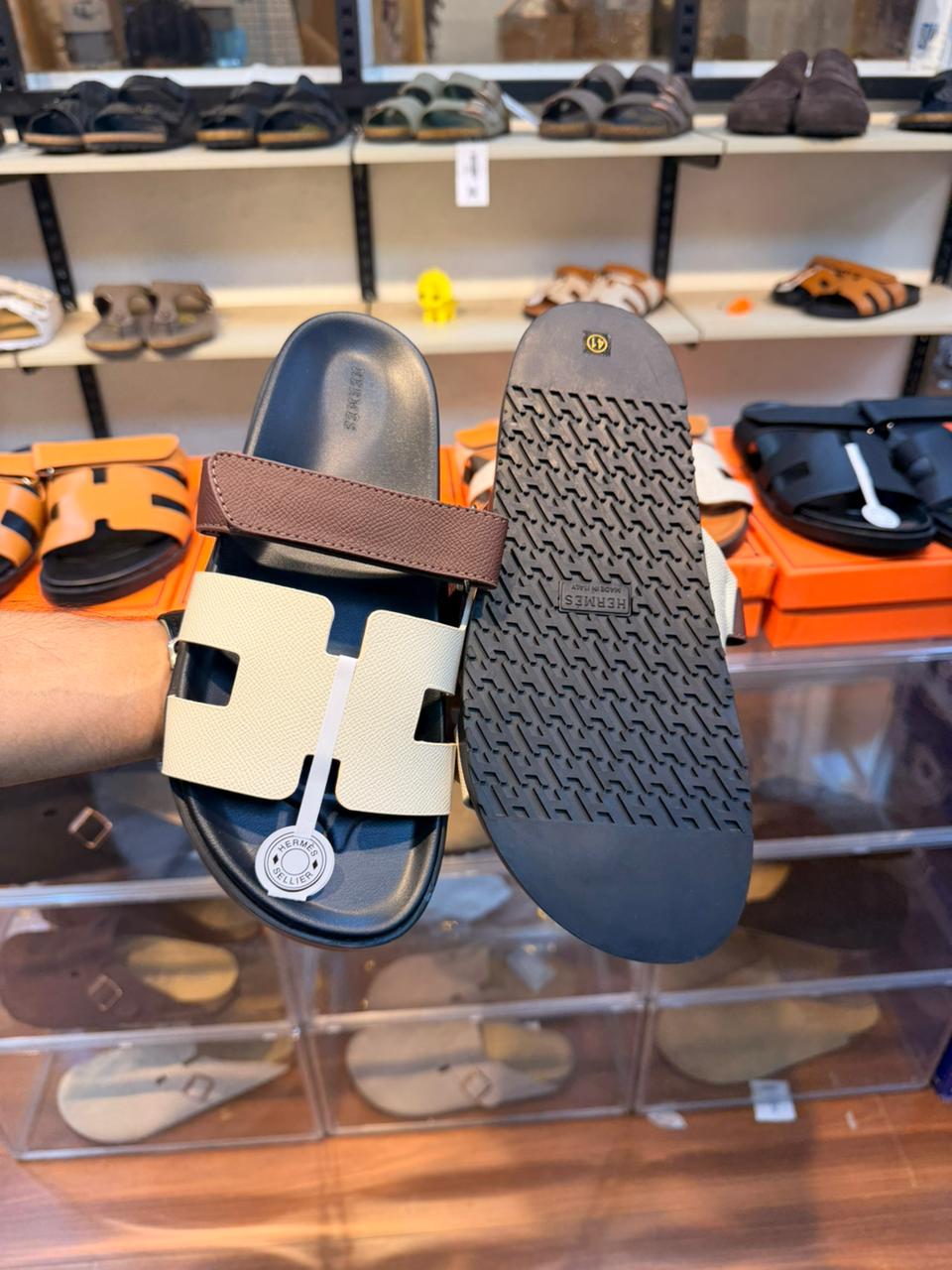 Herm*s slides